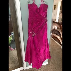 Size 16 formal dress for prom, pageant or quinceañera